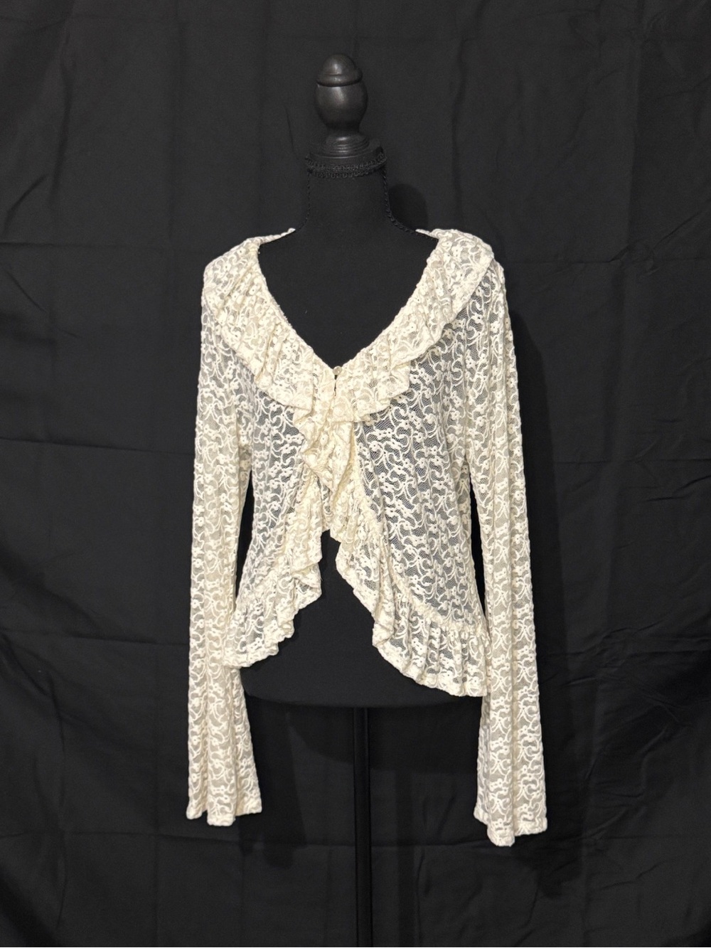 NWT Wild Fable Cream Sheer Lace Ruffle Trim Flare Sleeve Cardigan Top Large